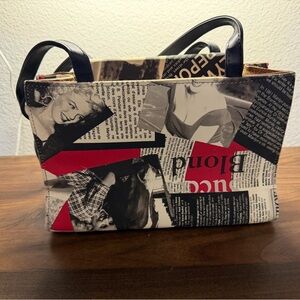 Stylish Black and Red Marilyn Monroe Women's Handbag